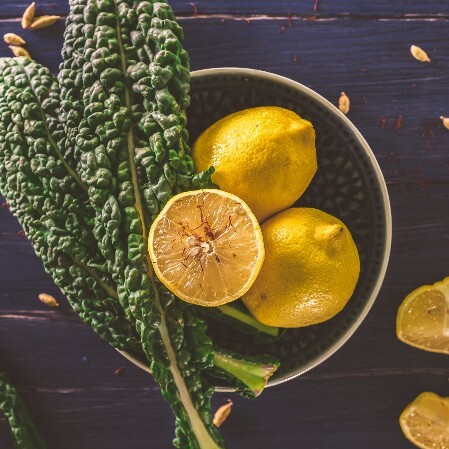 Zitronen in einer Schale